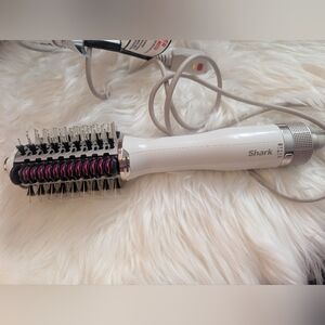Shark Smooth Style Hair Brush Dryer